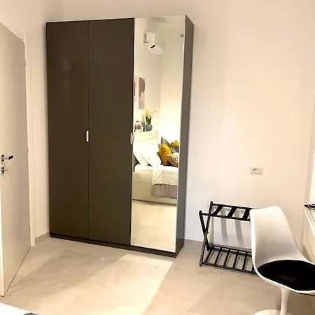 Apartment In Como, Your Nest On The Como