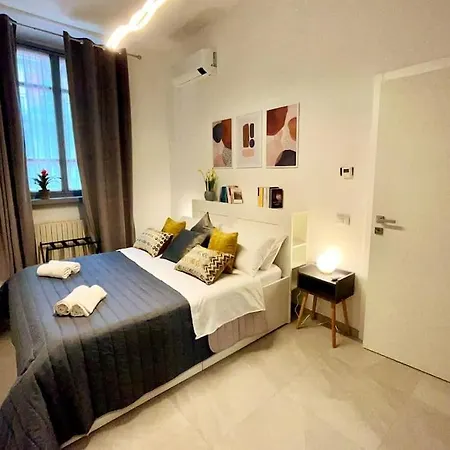 Lejlighed In Como, Your Nest On The *
