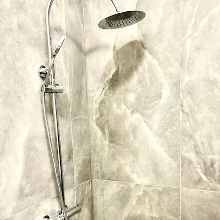 In Como, Your Nest On The Apartament