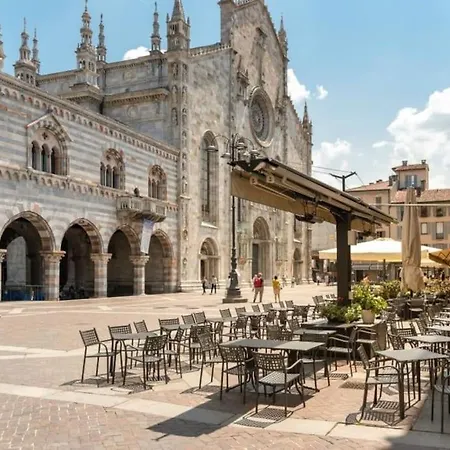 In Como, Your Nest On The Lejlighed